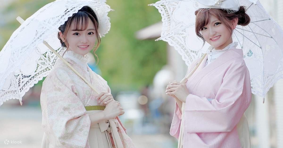 Japanese best sale costume kimono
